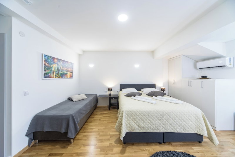 F Apartmani Kragujevac - Luxuary Business Suites, Kragujevac, Serbia