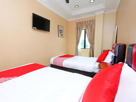 Swing & Pillows - Ayuni Hotel, Bangi Selangor, Bangi, Malaysia