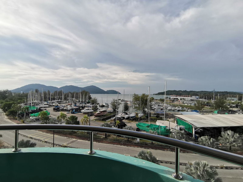 Peaceful 1-bedroom unit at Marina Island by JoMy Homestay, Lumut, Malaysia