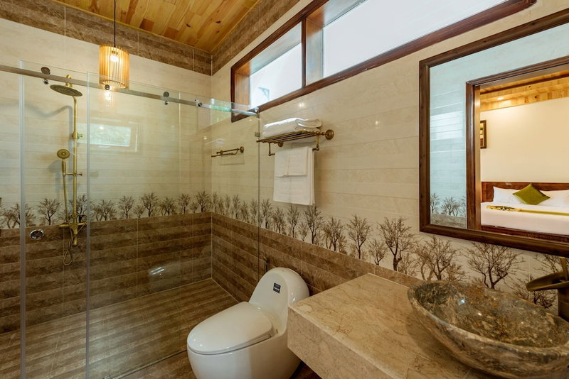 Bungalow Sang Tuoi Mountains, Phu Quoc, Vietnam