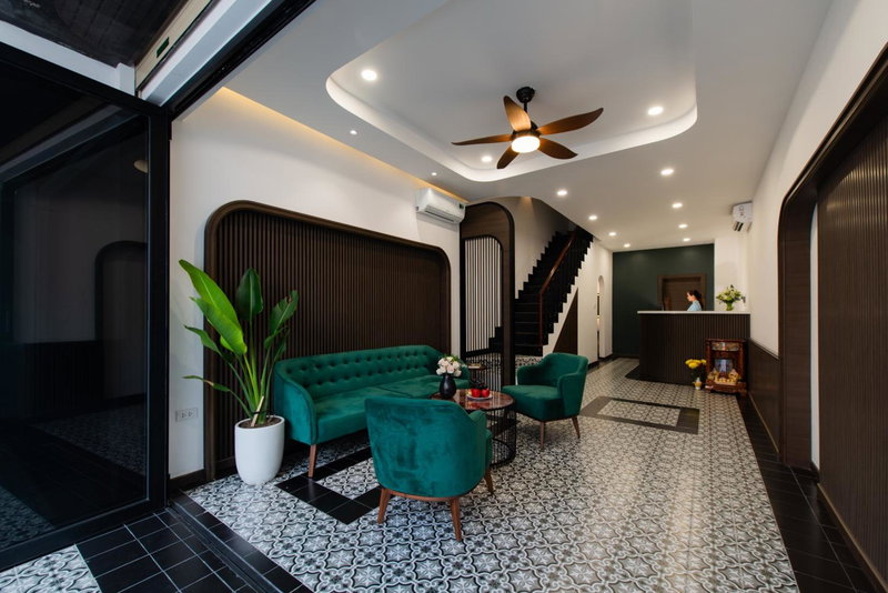 Khách sạn gần biển Miami Tuy Hoà Phú Yên, Liên Trì (3), Vietnam