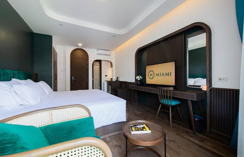 Khách sạn gần biển Miami Tuy Hoà Phú Yên, Liên Trì (3), Vietnam