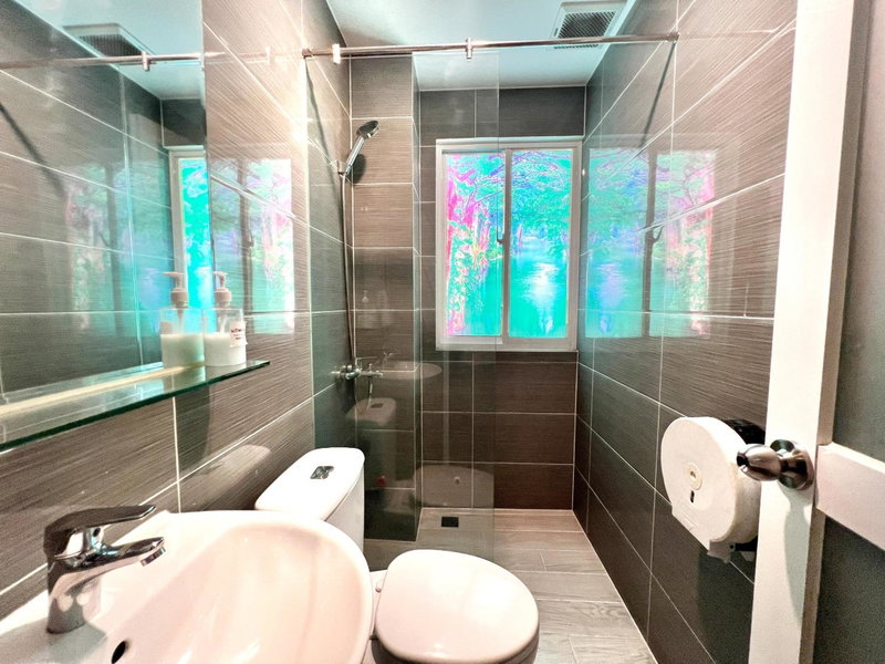 Loove Hotel - Khách Sạn Tình Yêu, Ho Chi Minh City, Vietnam