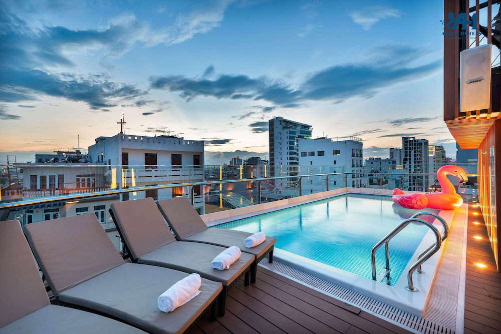 Angel Beach Hotel Danang, Việt Nam