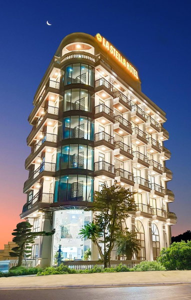 La Stella Hotel, Ha Long, Vietnam