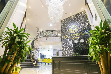 La Stella Hotel, Ha Long, Vietnam
