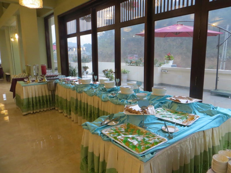 Sài Gòn - Bản Giốc Resort, Lũng Niêo, Vietnam
