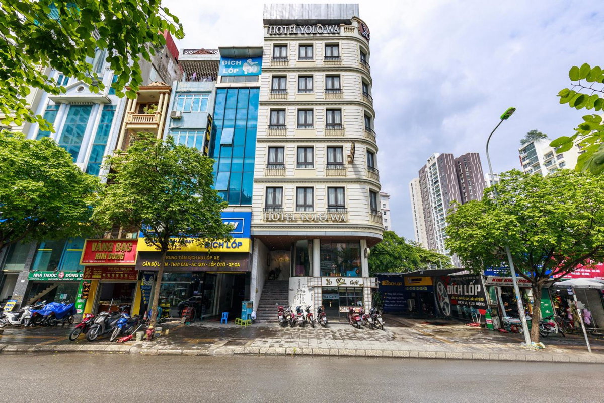 Yolo Wa Hotel, Vietnam