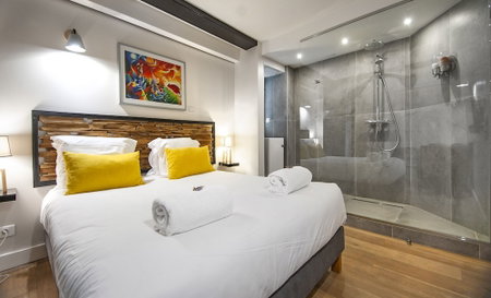 Au 30, Lille, France