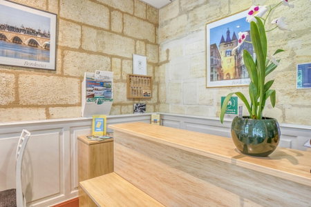 Hotel des Voyageurs, Bordeaux, France