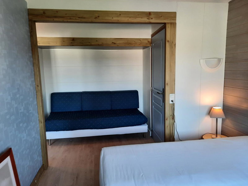 Hôtel des îles, Theix, France