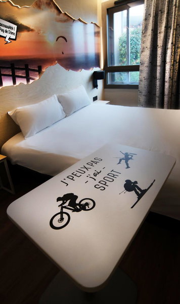ibis Styles Clermont-Ferrand Aéroport, Clermont-Ferrand, France