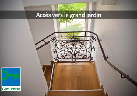 HÔTEL LA FERME DE BOURRAN - RODEZ - parking privé avec bornes pour voitures électriques, Rodez, France