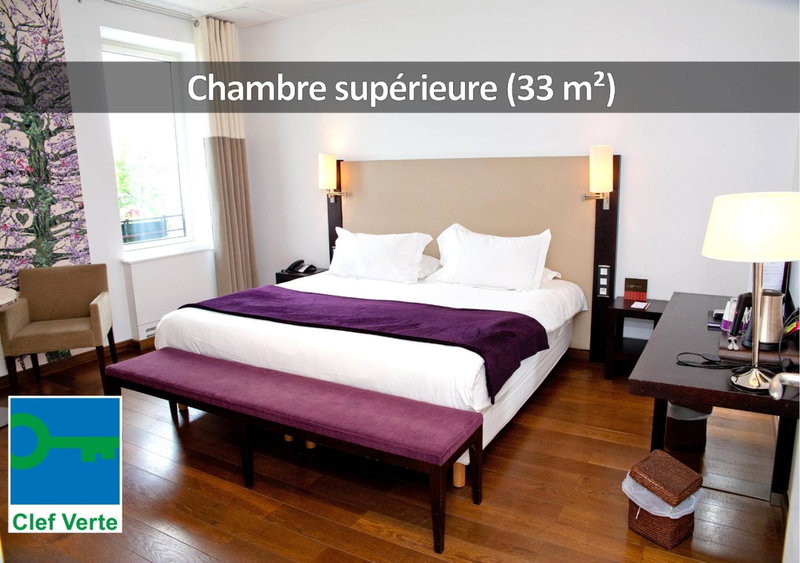 HÔTEL LA FERME DE BOURRAN - RODEZ - parking privé avec bornes pour voitures électriques, Rodez, France