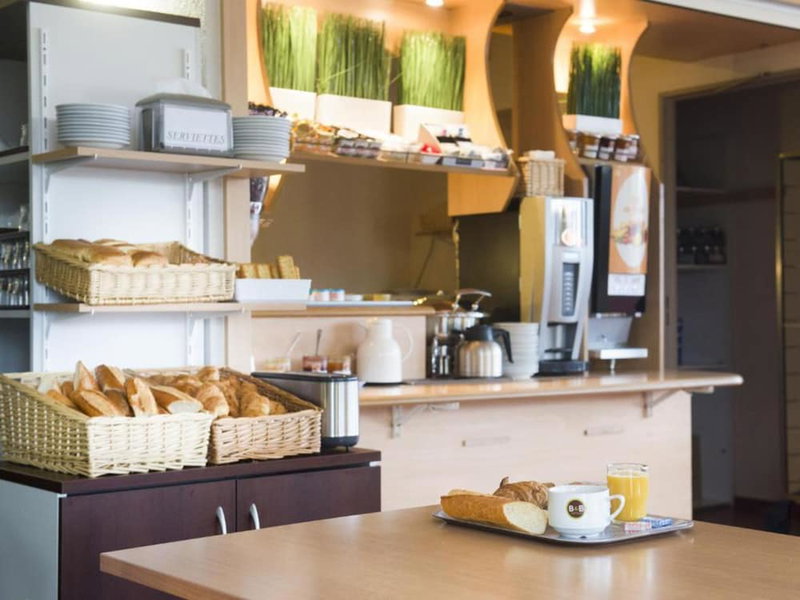 B&B HOTEL Clermont-Ferrand Gerzat 1, Gerzat, France
