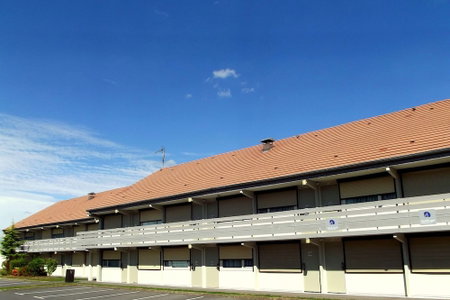 Kyriad Chantilly Sud - Luzarches, Chaumontel, France