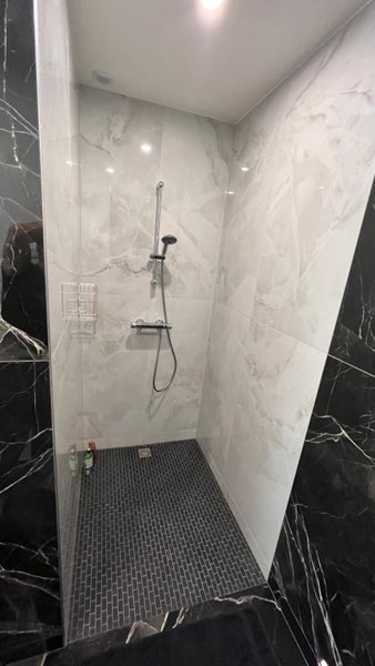 Appartement Luxe Jaune, Saint Etienne, France