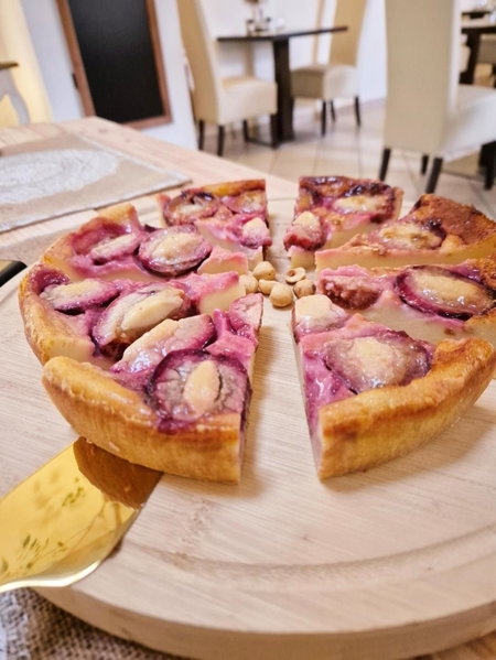 Logis Hôtel Le Mistral - Restaurant - Montélimar Sud, Montélimar, France