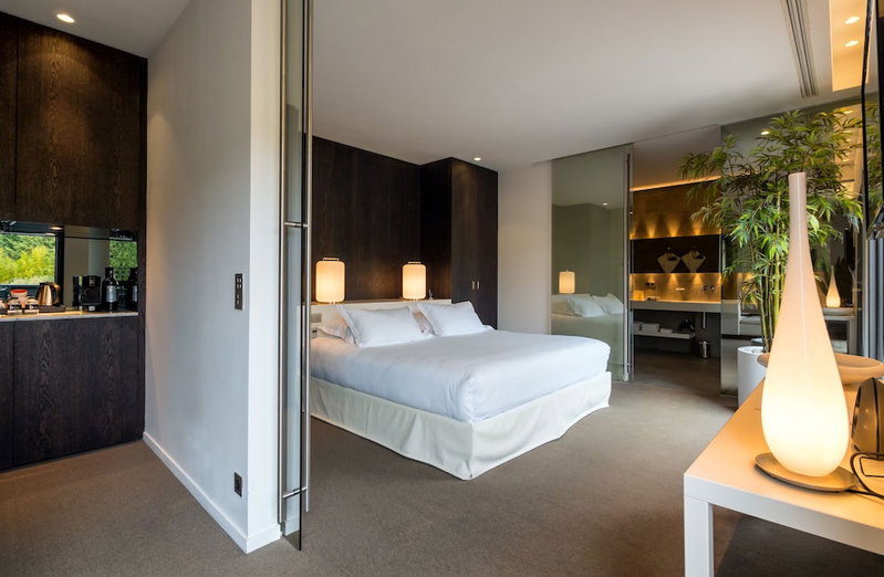 Hôtel b design & Spa, Paradou, France