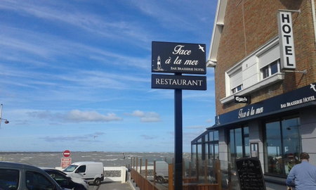 Face à la mer, Gravelines, France