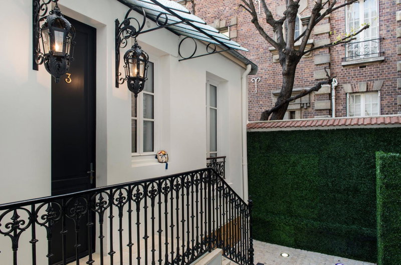 Villa Glamour, Paris, France