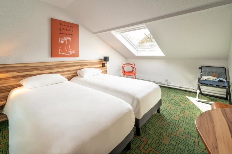 Ibis Styles Lisieux Normandie, Lisieux, France