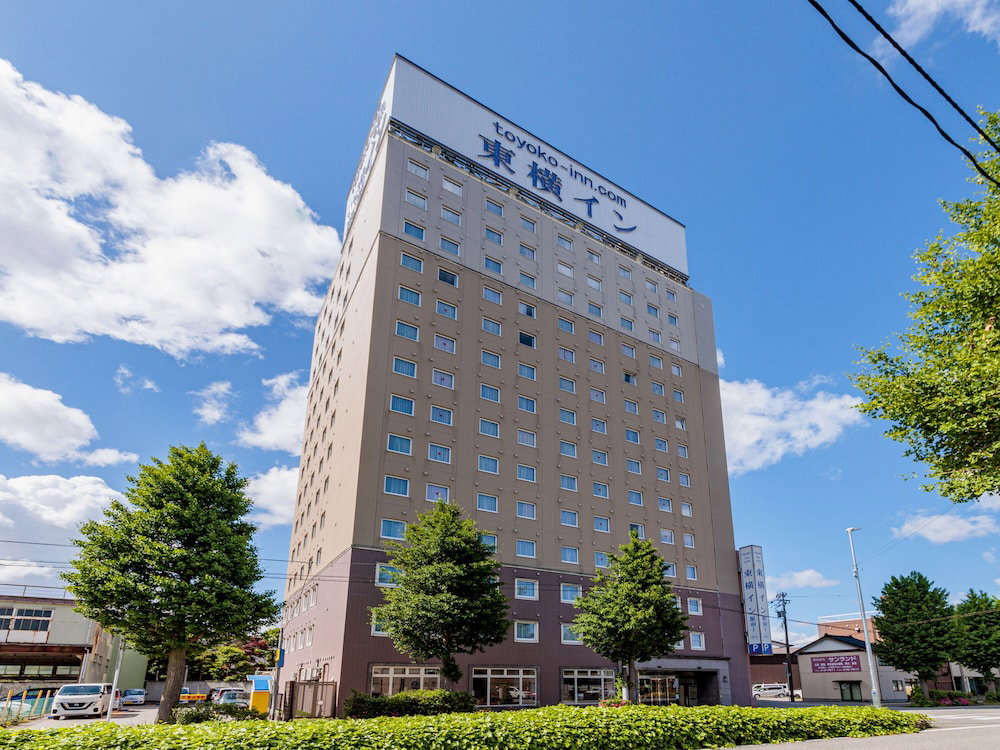 Toyoko Inn Toyama Station Sinkansen 1, Japan