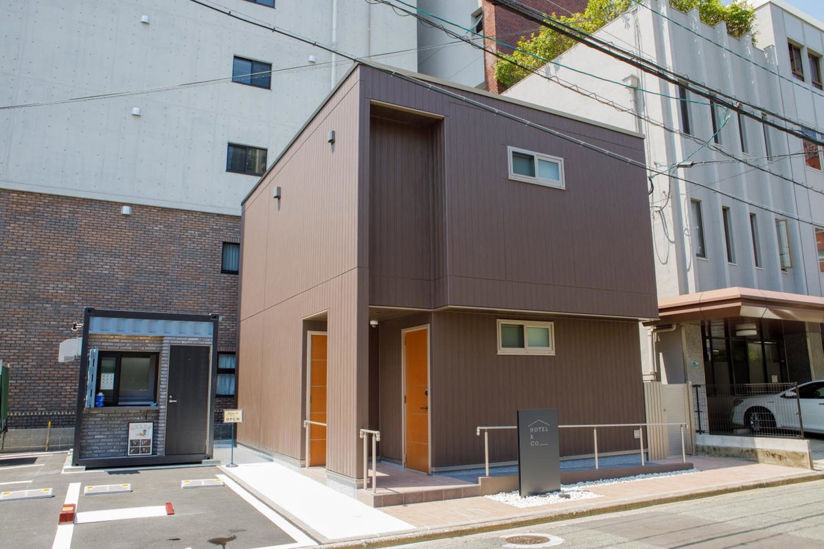 Hotel&co, Japan