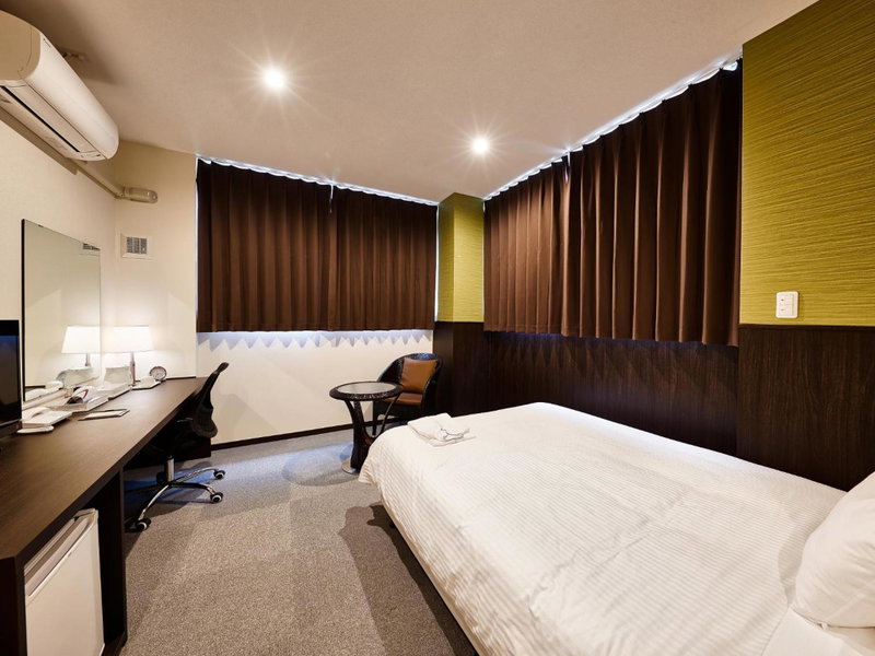 Crown Hotel Okinawa Annex, Okinawa City, Japan