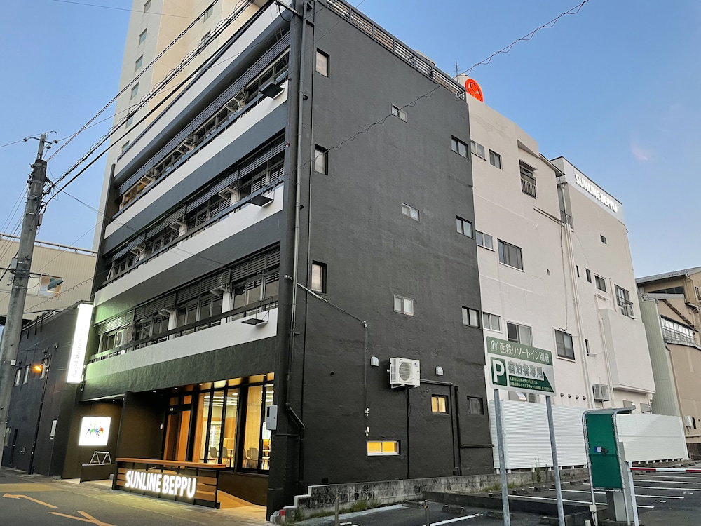 Guest House Sunline Beppu - Hostel, Japan