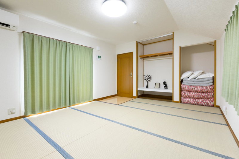 PLUS 9 Station INN, Izumi-Sano, Japan