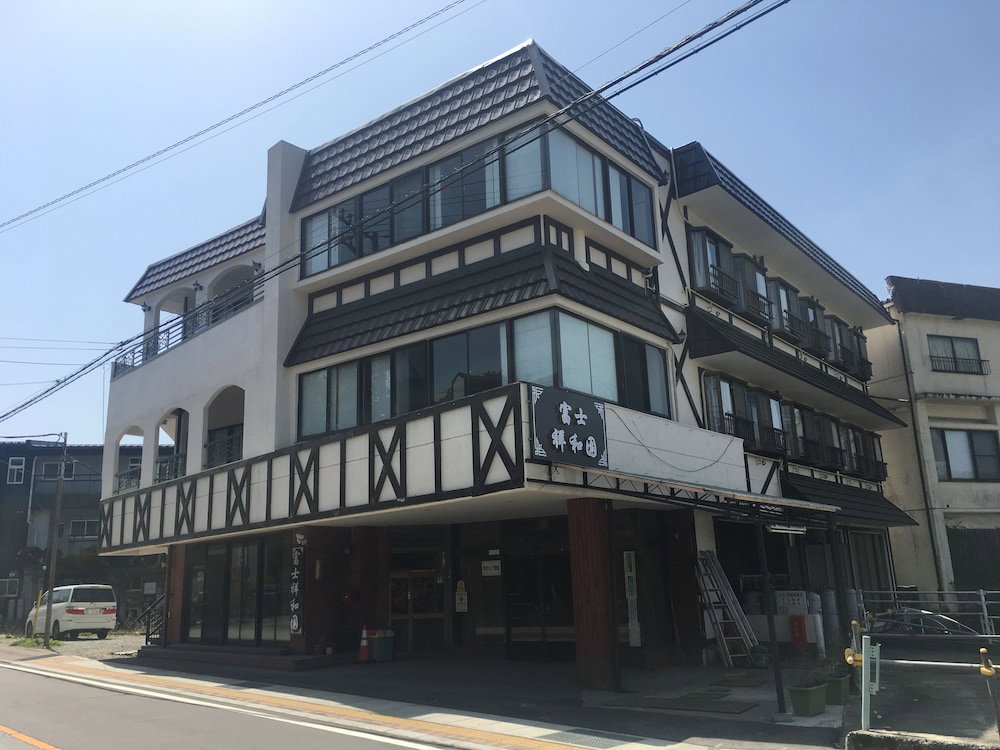 Hotel · VOYAN Resort FUJIYAMANAKAKO GEKKOSO, Yamanakako
