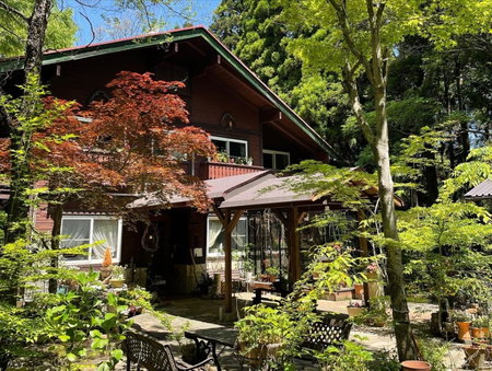 Sanrinsha, Takamori, Japan