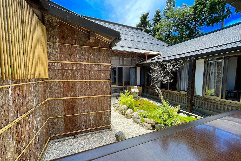 Hotel · Koyasan Shukubo Yochiin, Koya