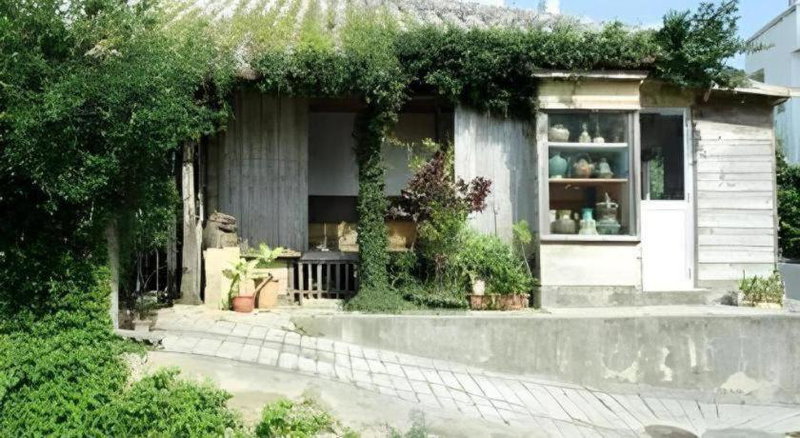 Condominio Makishi, Naha, Japan