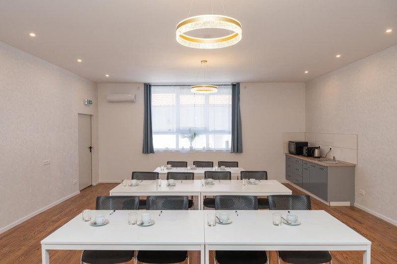 Hotel Phoenix, Berghausen, Germany