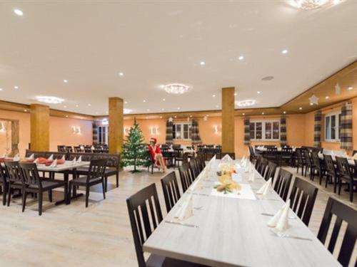 Landgasthof Schwarzes Ross GmbH & Co. KG, Ansbach, Germany