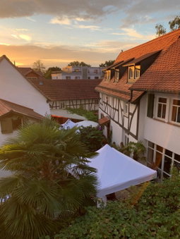 Geibelhof - Apartments in mediterraner Hofreite nahe Frankfurt am Main, Karben, Germany