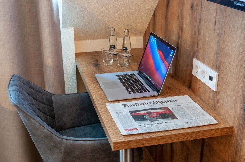Hotel Landgasthof Oberschnorrhof, Dammbach, Germany