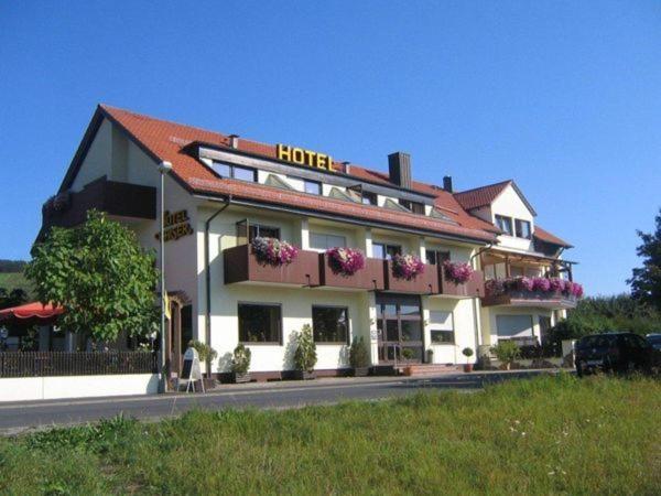 Hotel · Kaiser´s Weinland Hotel, Hammelburg