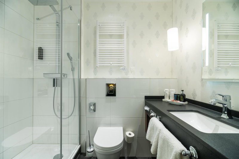 Schlosshotel Weyberhöfe, Hösbach, Germany