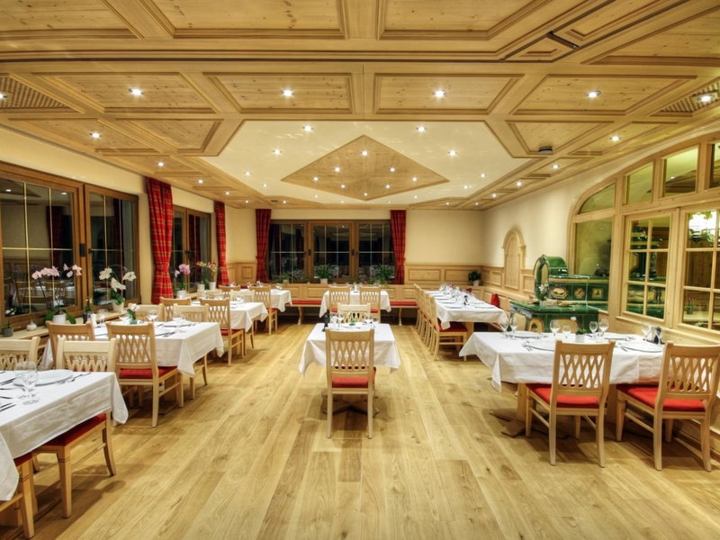 Hotel-Gasthof Neumühle, Thiergarten, Germany