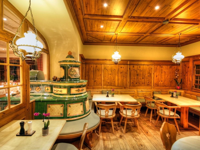 Hotel-Gasthof Neumühle, Thiergarten, Germany