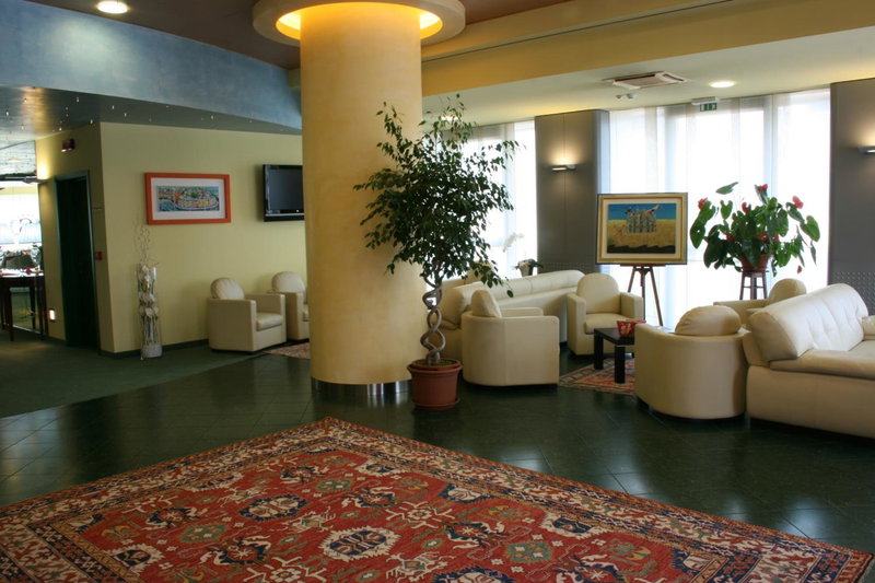Hotel Senator, Gorgonzola, Italy