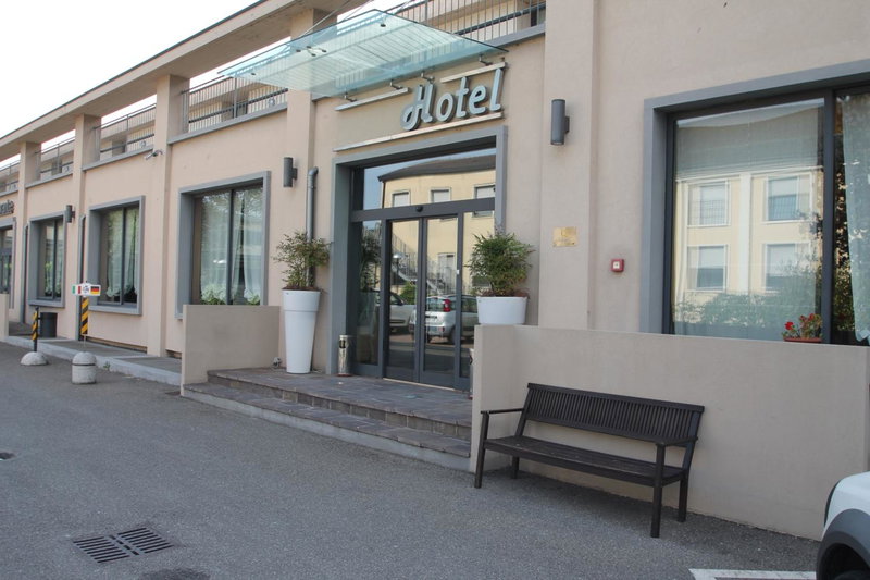 MH Hotel Piacenza Fiera, Piacenza, Italy