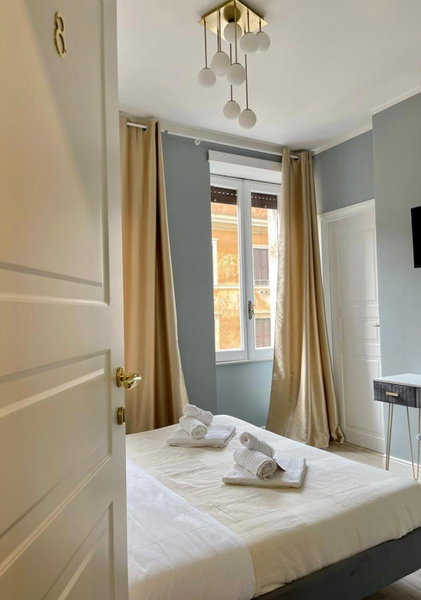 San Pietro Rooms 84, Rome, Italy