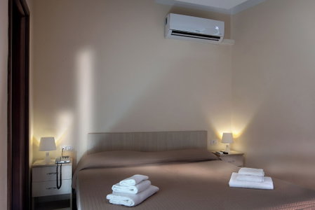 Hotel Diamond, Naples, Italy