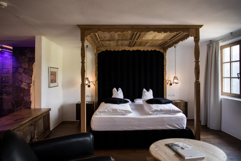 Romantik Hotel Turm, Fiè, Italy