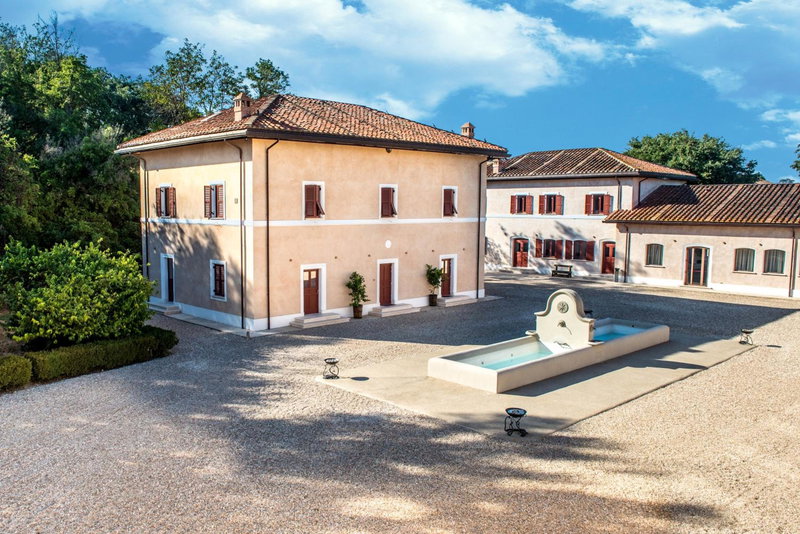 Borgo Pallavicini Mori, Prima Porta, Italy
