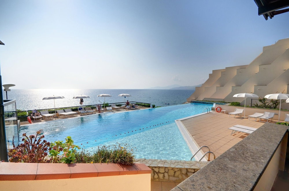 Hotel · Grand Hotel San Pietro, Centola